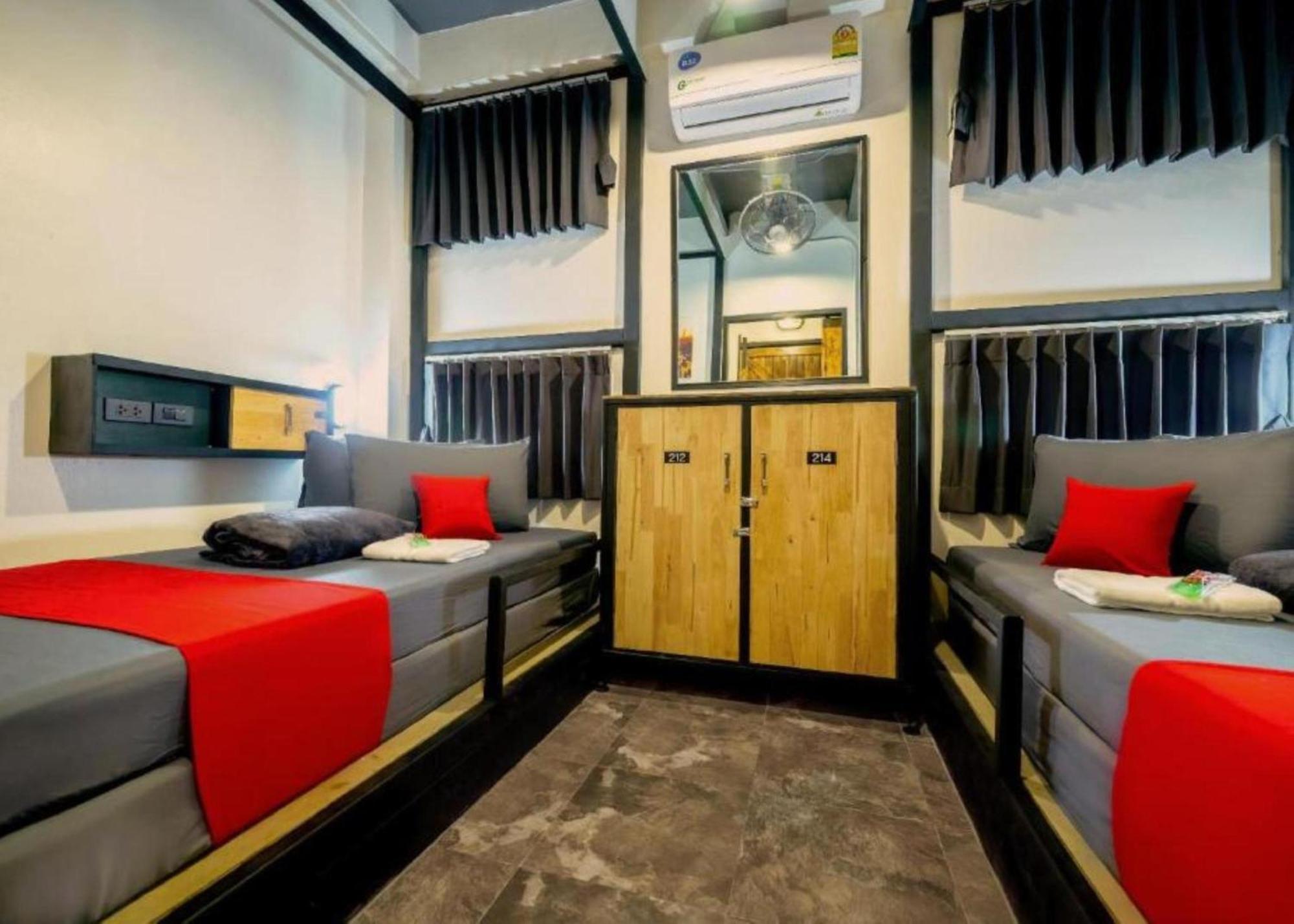 Episode 11 Hostel Sukhumvit Bangkok Luaran gambar