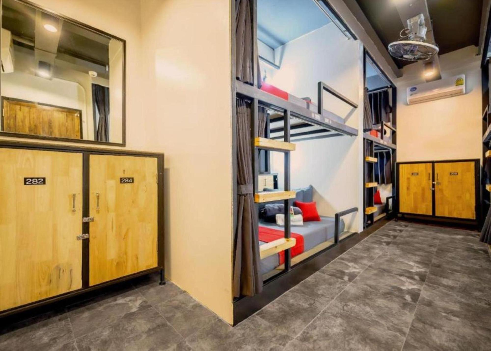 Episode 11 Hostel Sukhumvit Bangkok Luaran gambar