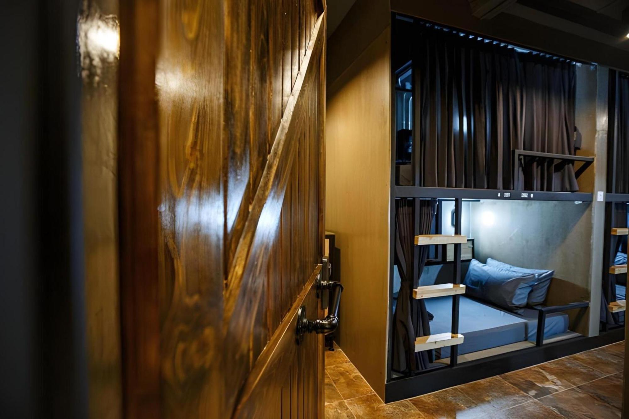 Episode 11 Hostel Sukhumvit Bangkok Luaran gambar