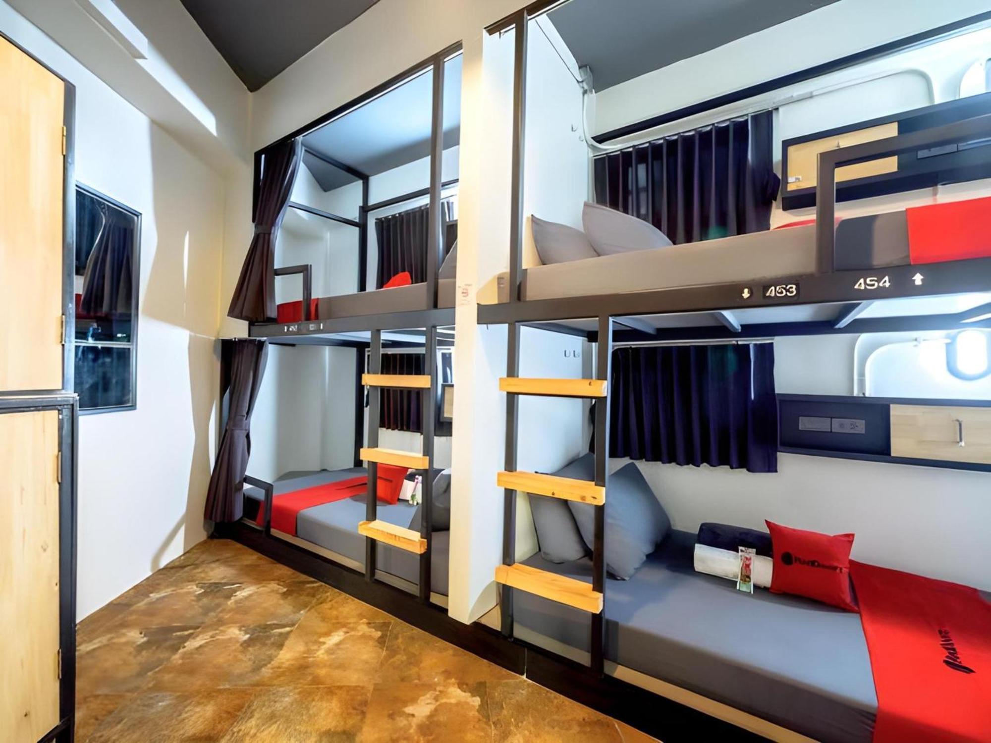 Episode 11 Hostel Sukhumvit Bangkok Luaran gambar