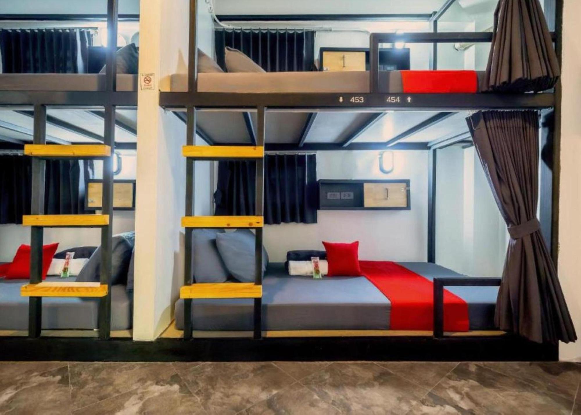 Episode 11 Hostel Sukhumvit Bangkok Luaran gambar